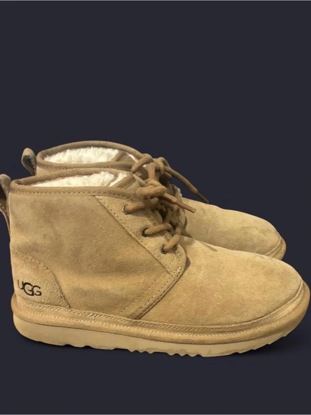 UGG Kids Chukka Suede Boots in Chestnut